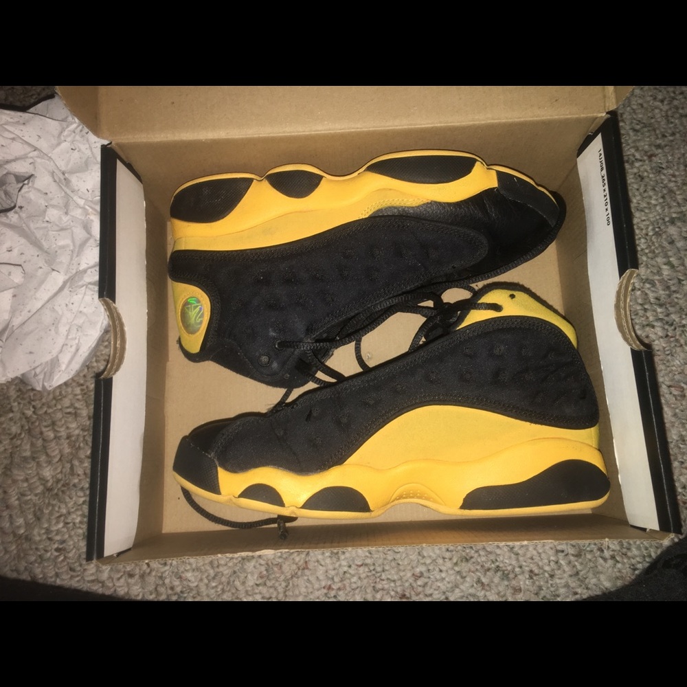 jordan 13 retro yellow and black